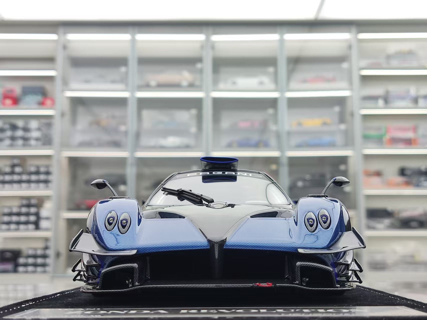 HH Model 1/18 Pagani Zonda R & Evolution Specials Blue/Black Dual Carbon HH564