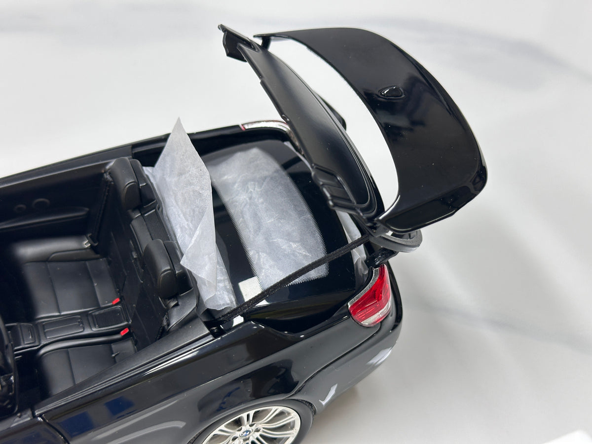 KYOSHO 1/18 BMW M3 Convertible (E93M) Black 08738BK