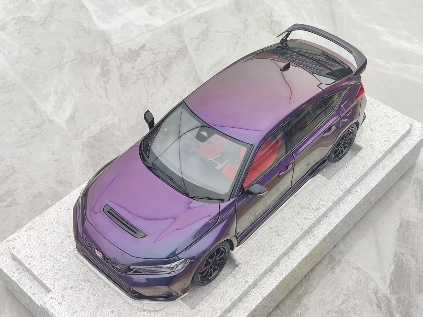 MOTORHELIX 1/18 Honda Civic TYPE R (FL5) Customized Chameleon Paint MH337