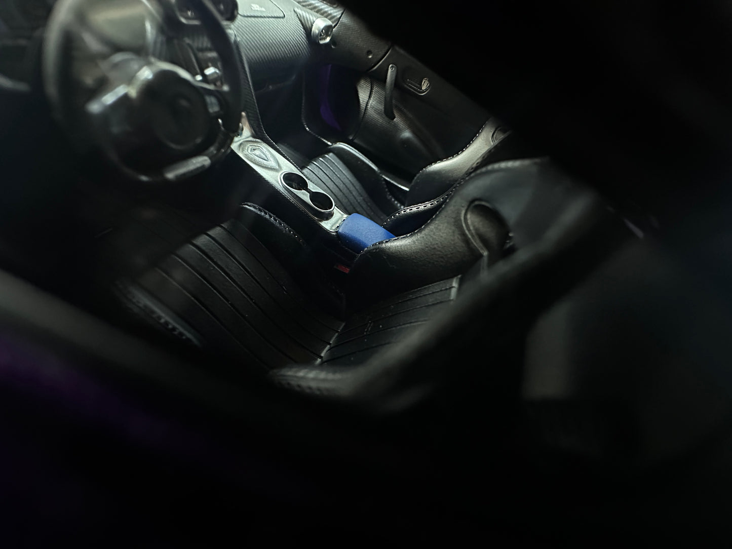FRONTIART 1/18 Koenigsegg Regera Carbon Purple FA194