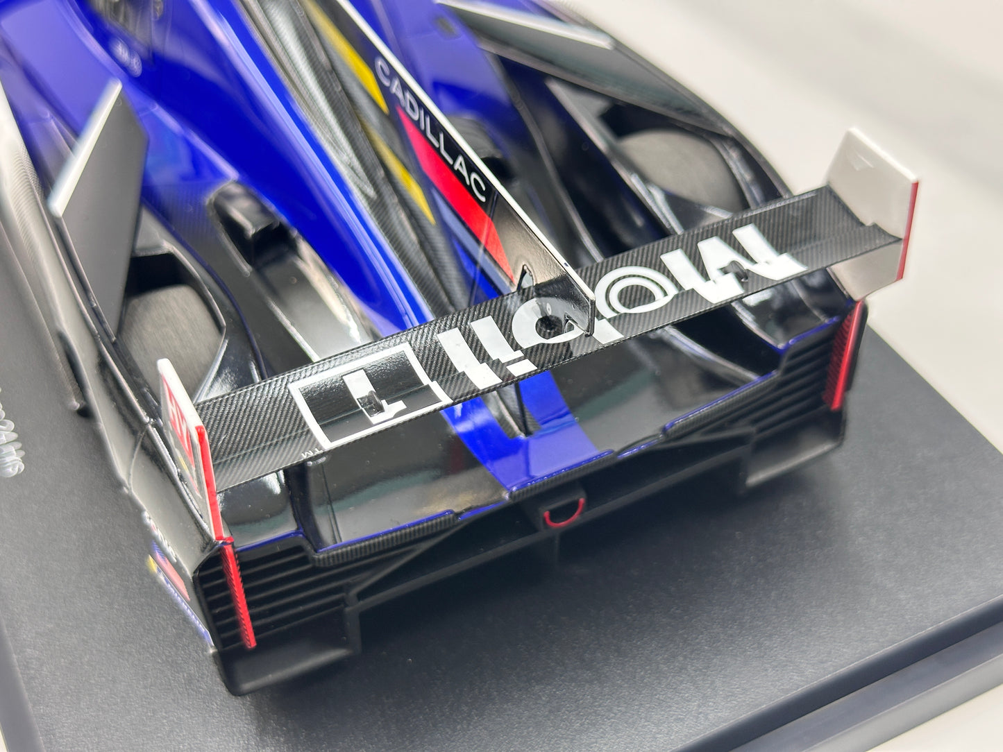 Topspeed 1/18 Cadillac V-Series.R #101 Cadillac Wayne Taylor Racing – Blue Livery (TS0643)
