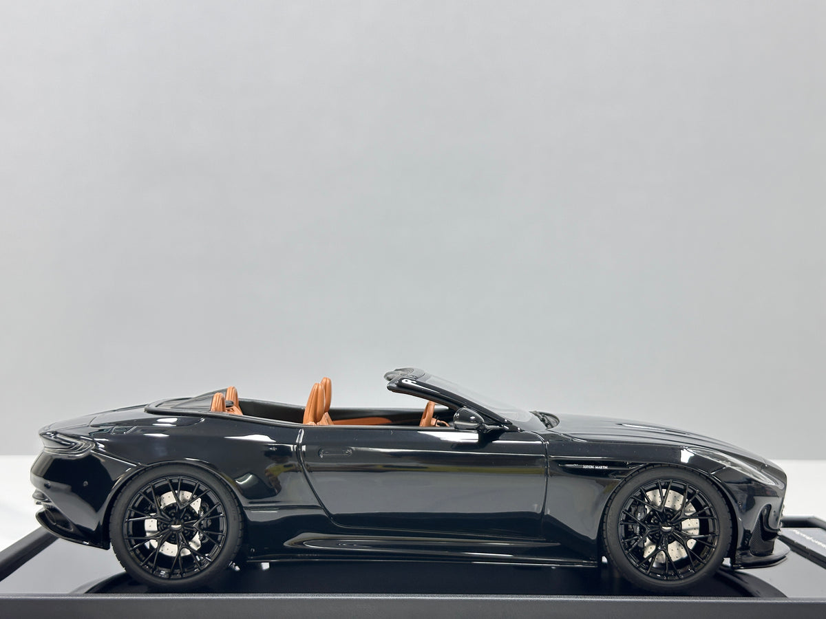 MOTORHELIX 1/18 Aston Martin DB12 Volante Convertible - Ink Black (MH398)