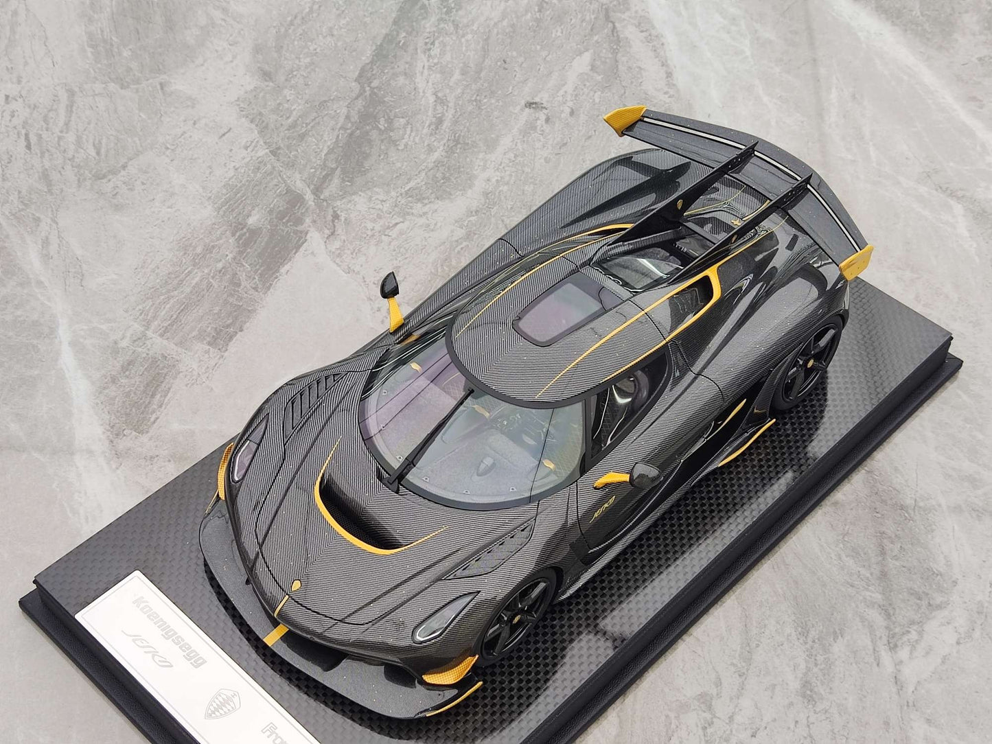 FRONTIART 1/18 Koenigsegg Jesko Carbon Gold FA149