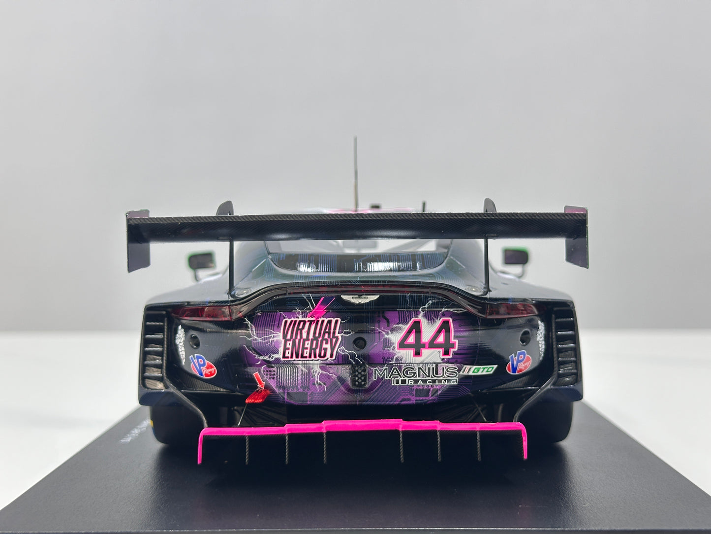 Topspeed 1/18 Aston Martin Vantage GT3 Evo #44 Magnus Racing Black/Purple Livery TS0690