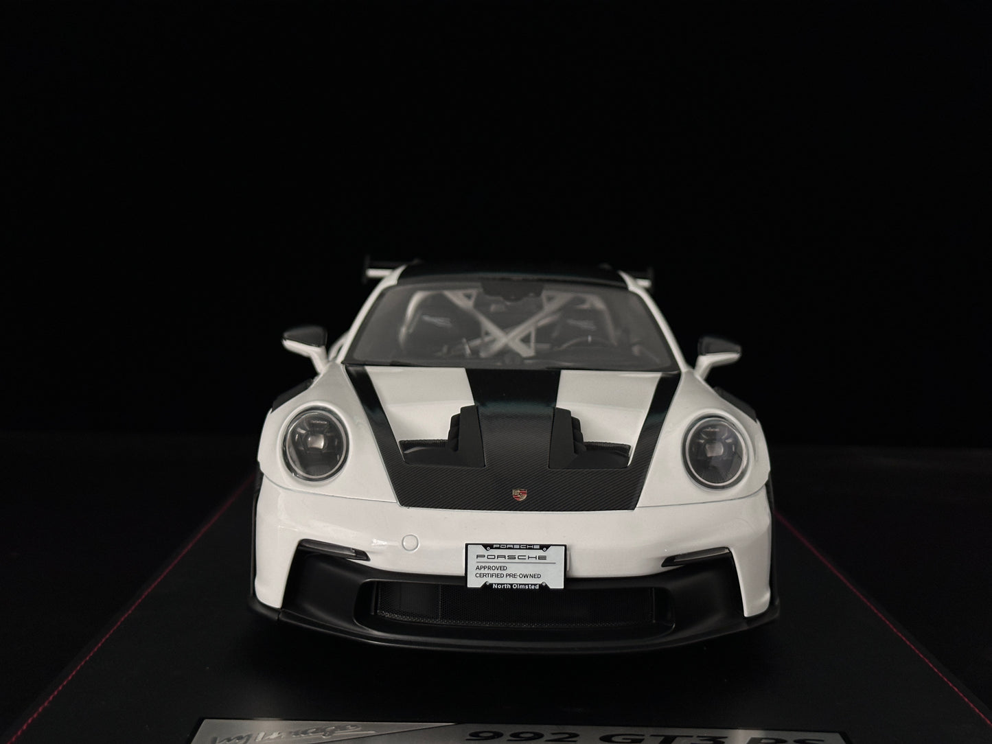 IVY 1/12 Porsche 992 GT3 RS White with White Wheels IVY242