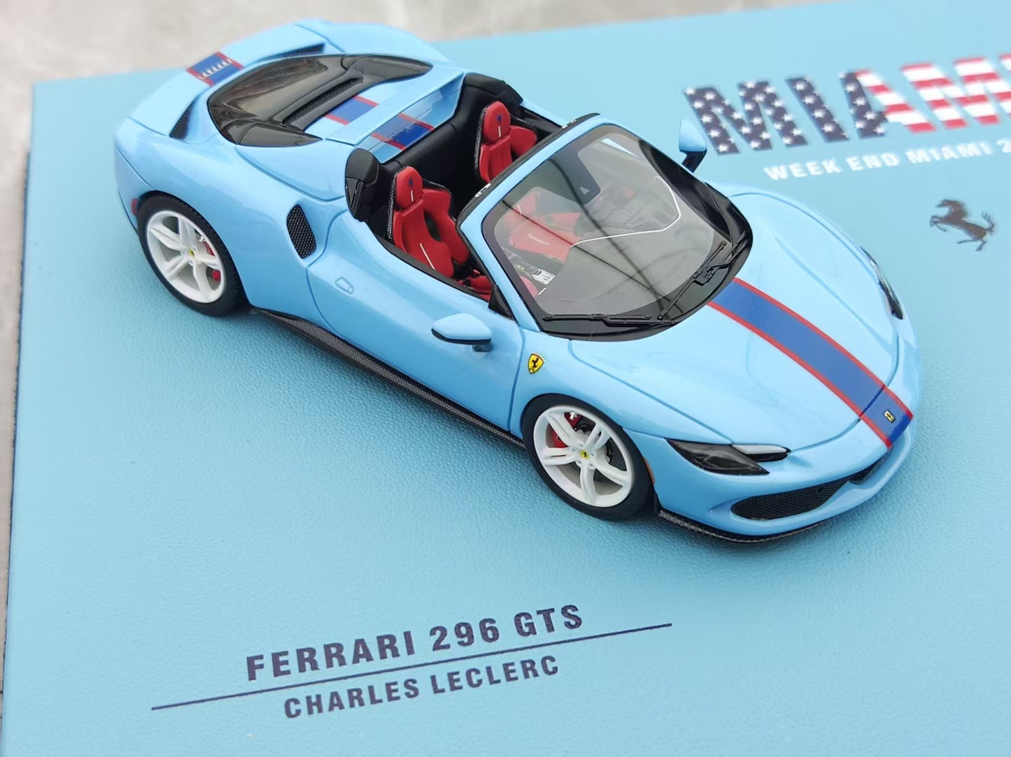 BBR 1/43 Ferrari 296 GTS Double Car Set Special Edition, Blue EMP112EX