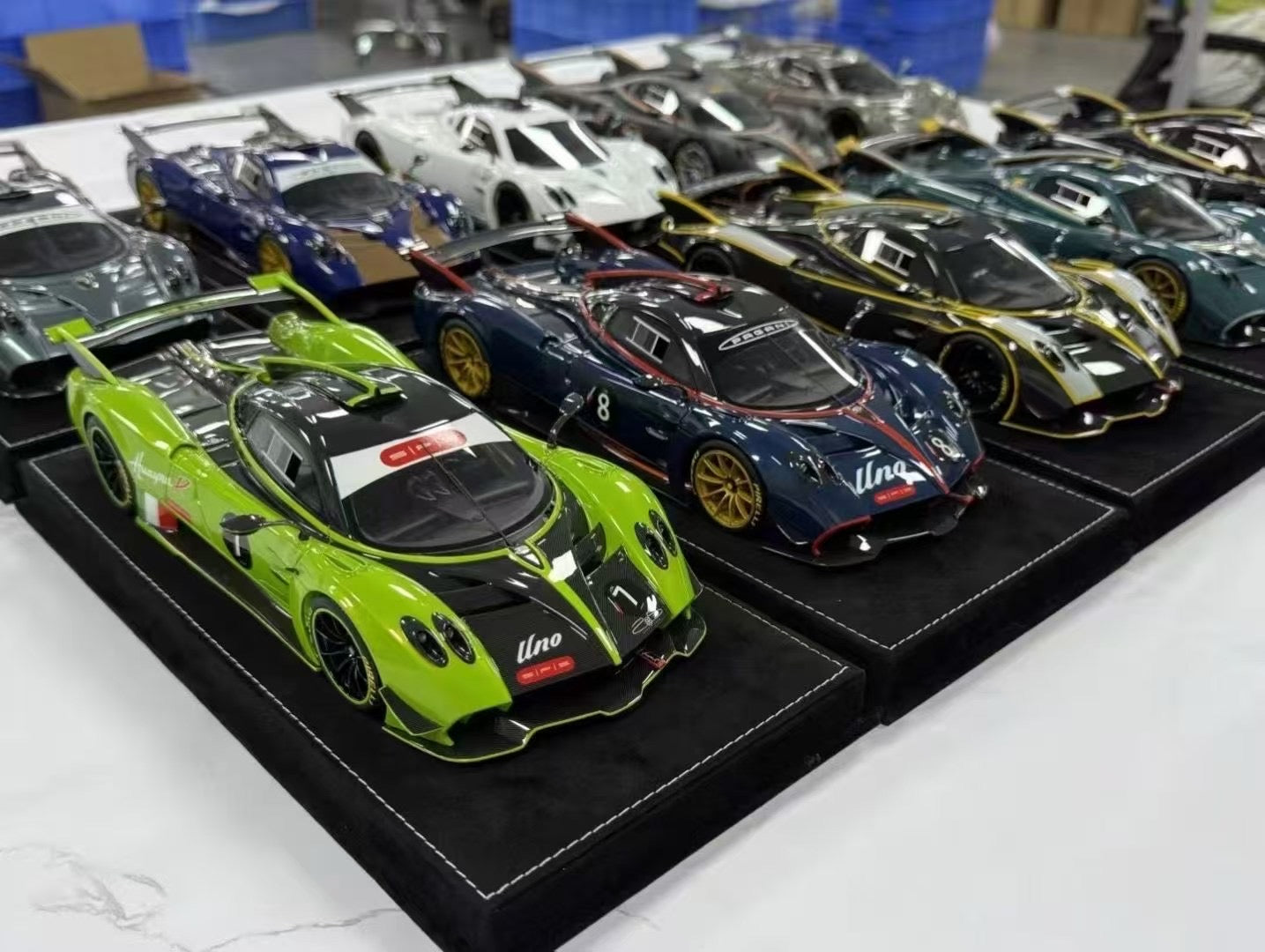 HH Model 1/18 Pagani Huayra R Limited Edition Car Model