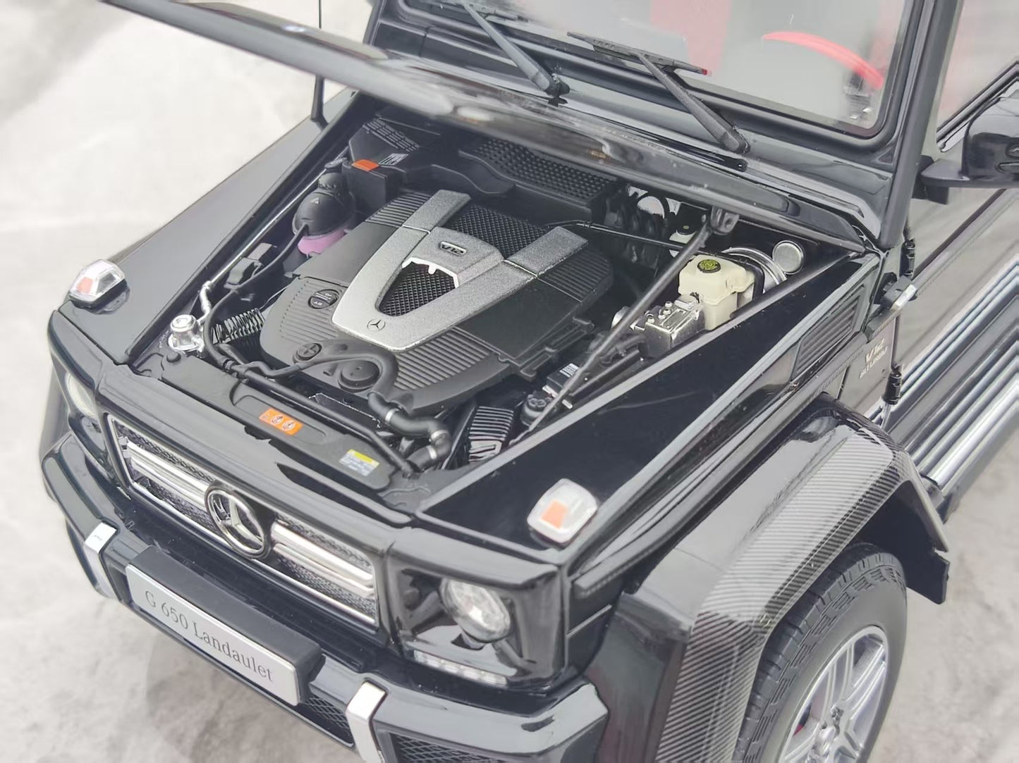 Almost Real 1/18 Mercedes-Maybach G650 Landaulet Metallic Black 820212