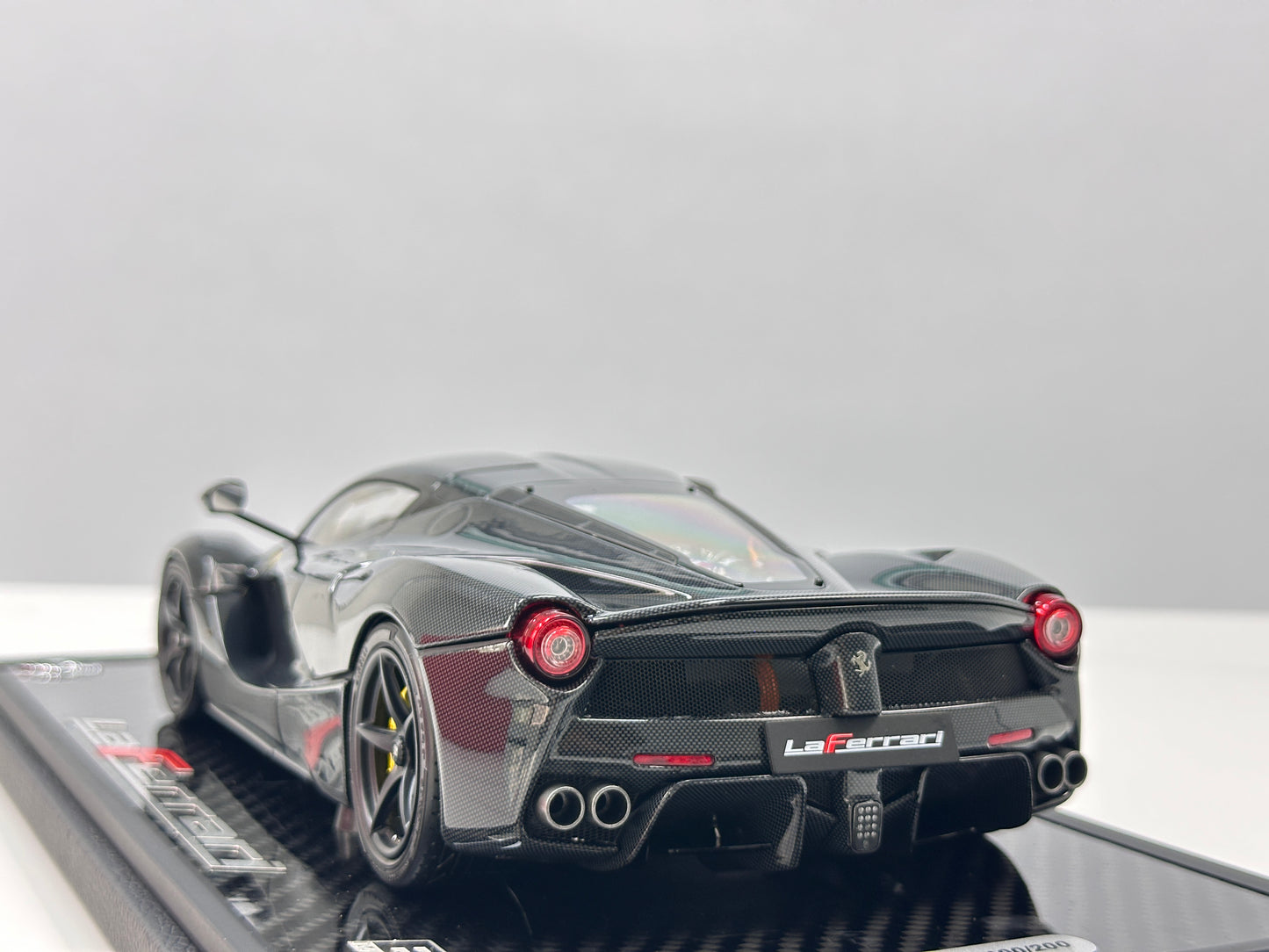 BBR 1/18 Ferrari LaFerrari, Alloy Alloy Fully Open, Carbon Fiber Sole, Black Knight BBR182244A