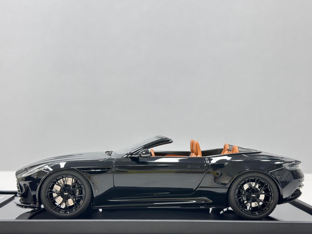 MOTORHELIX 1/18 Aston Martin DB12 Volante Convertible - Ink Black (MH398)
