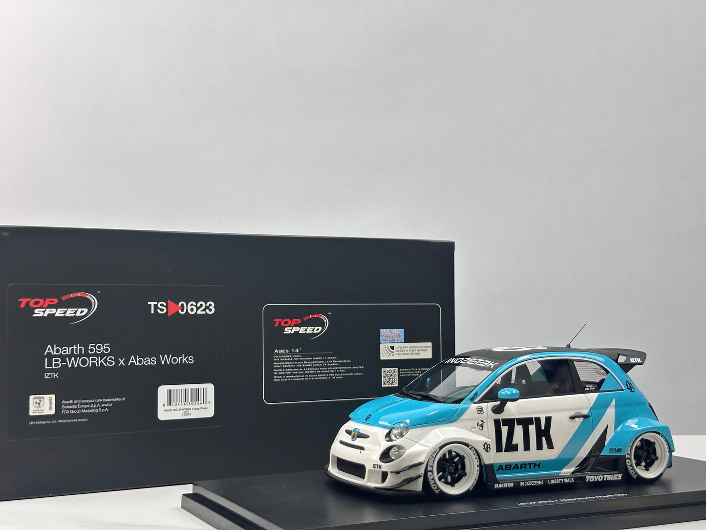 Topspeed 1/18 LB-WORKS x Abarth Works IZTK Abarth 95 – Blue & White Livery (TS0623)