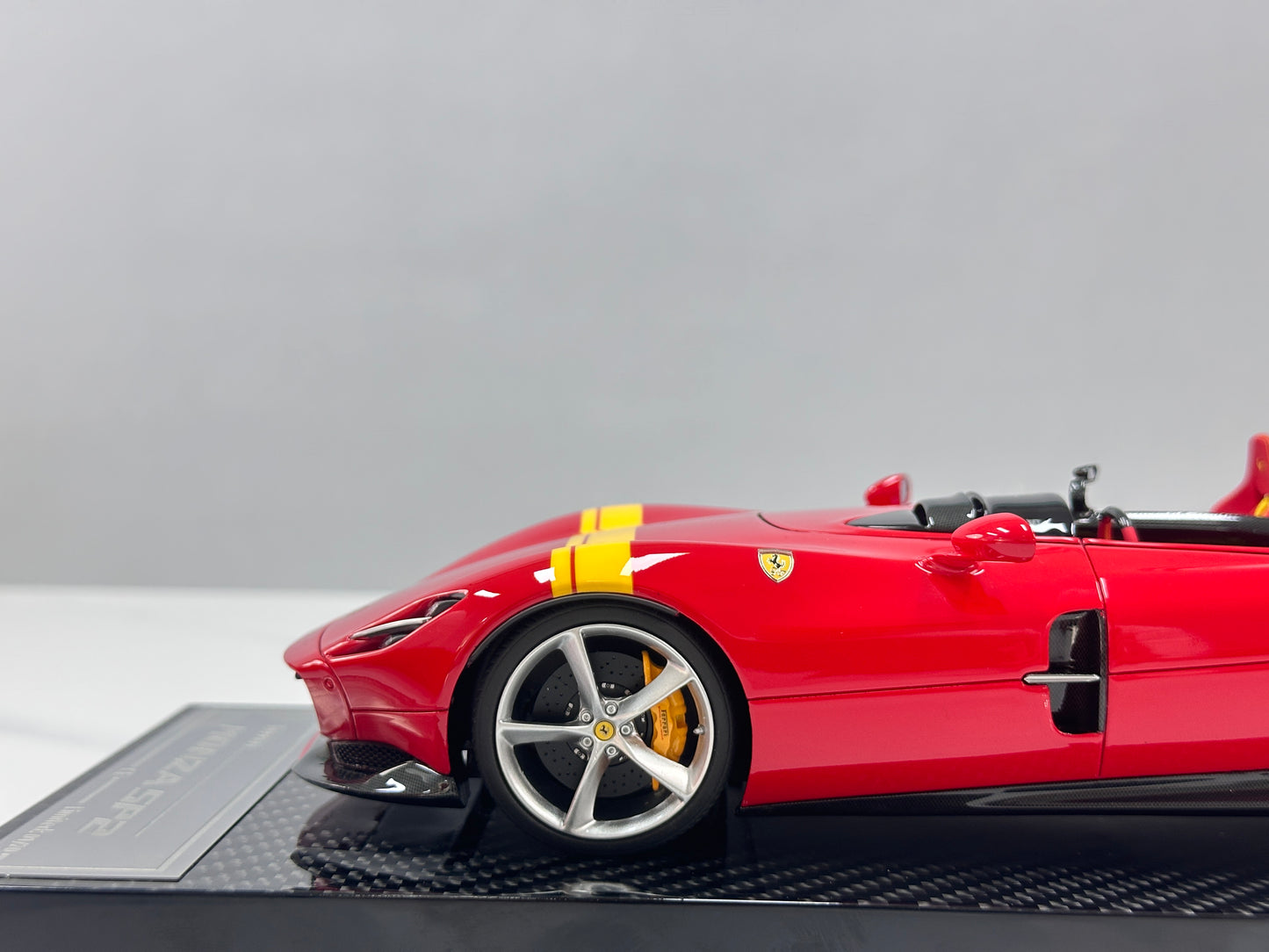 CE 1/18 Ferrari Monza SP2 – Prancing Horse Red (CE012)