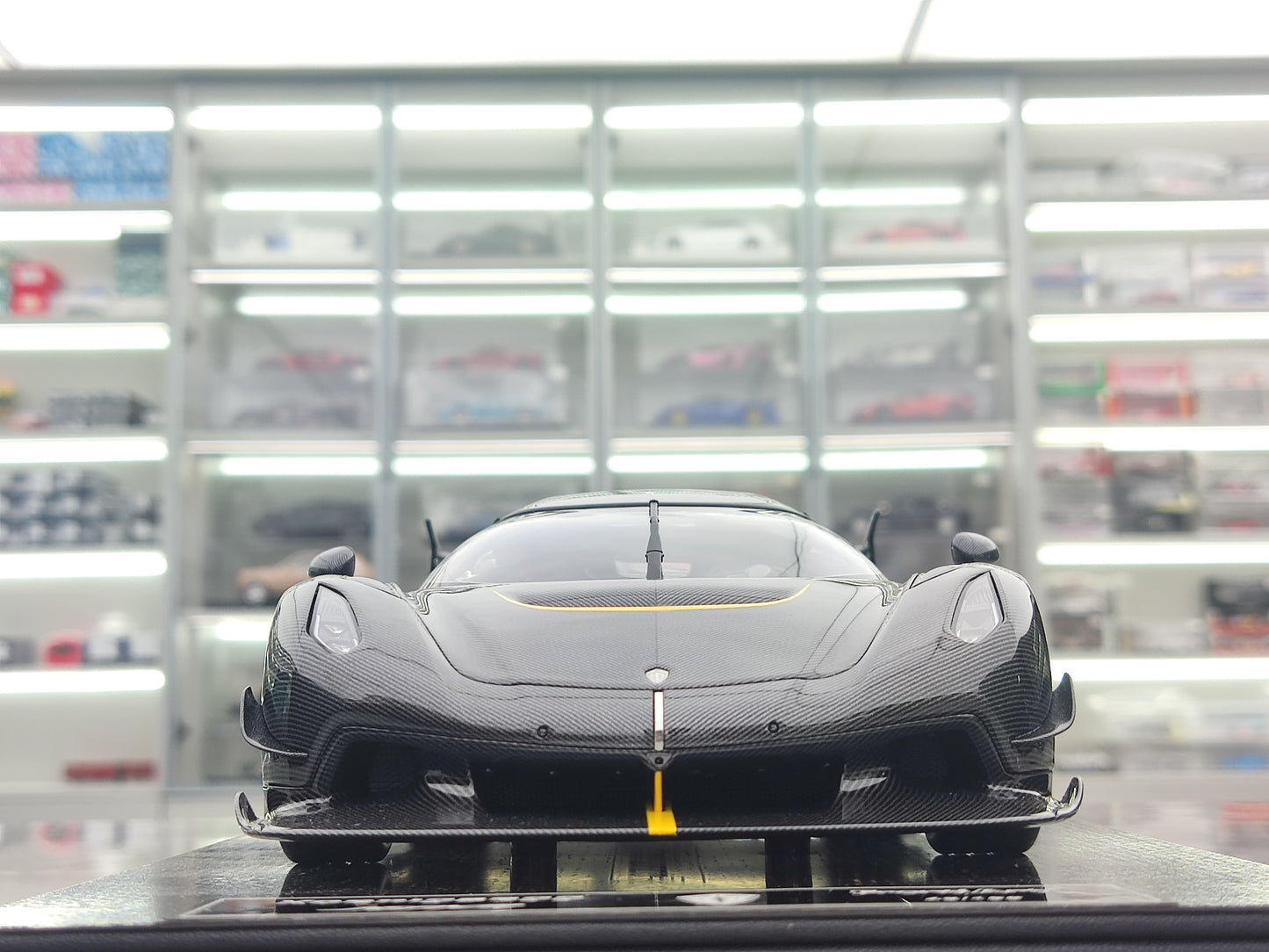 FRONTIART 1/18 Koenigsegg JESKO Bare Carbon FA173