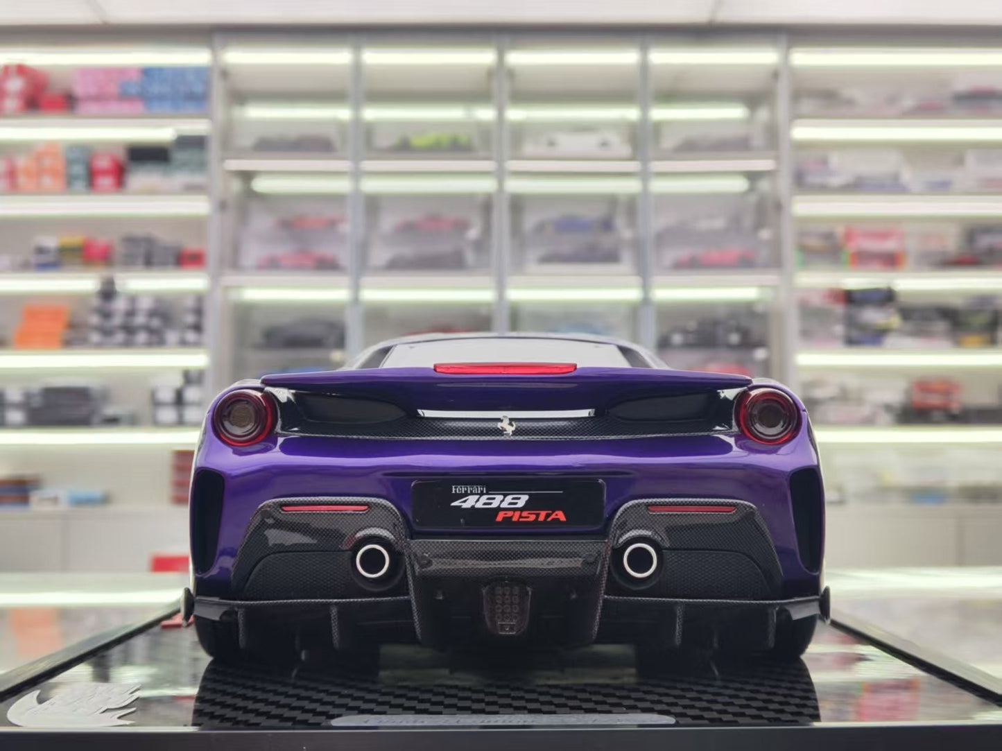 BBR 1/18 Ferrari 488pista Metallic Purple Simulated Car Model P18145VAHCH2
