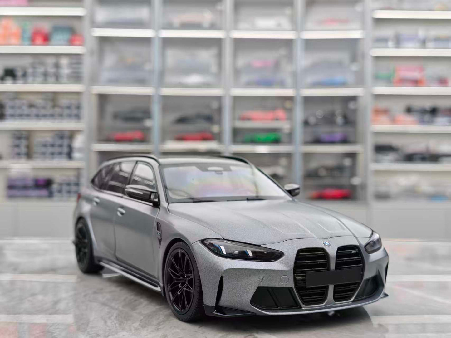 MINICHAMPS 1/18 BMW M3 Touring Matte Silver 113024022