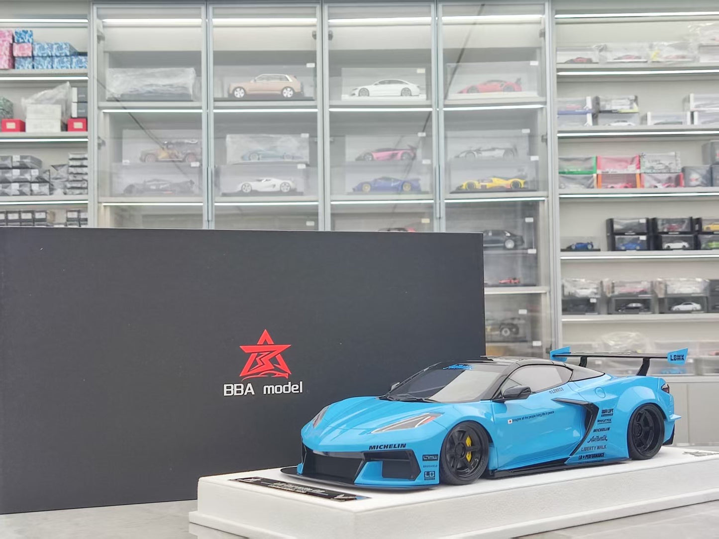 BBA MODEL 1/18 Corvette C8 LB Widebody Modified, Baby Blue (BBA036)