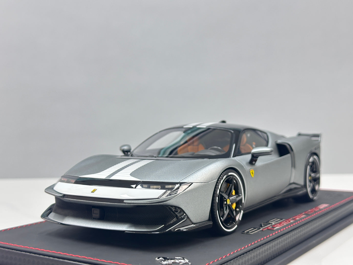 BBR 1/18 Ferrari Testarossa Assetto Fiorano – Matte Grey (Launch Color) with White Livery (P18276A)