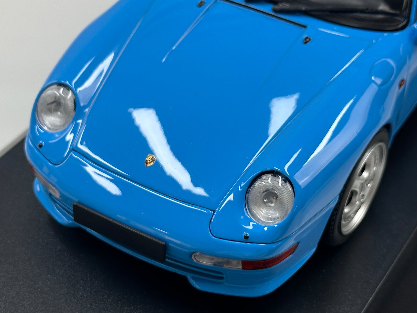 MINICHAMPS 1/18 Porsche 911 RS (993) - 1994 Blue 155061121