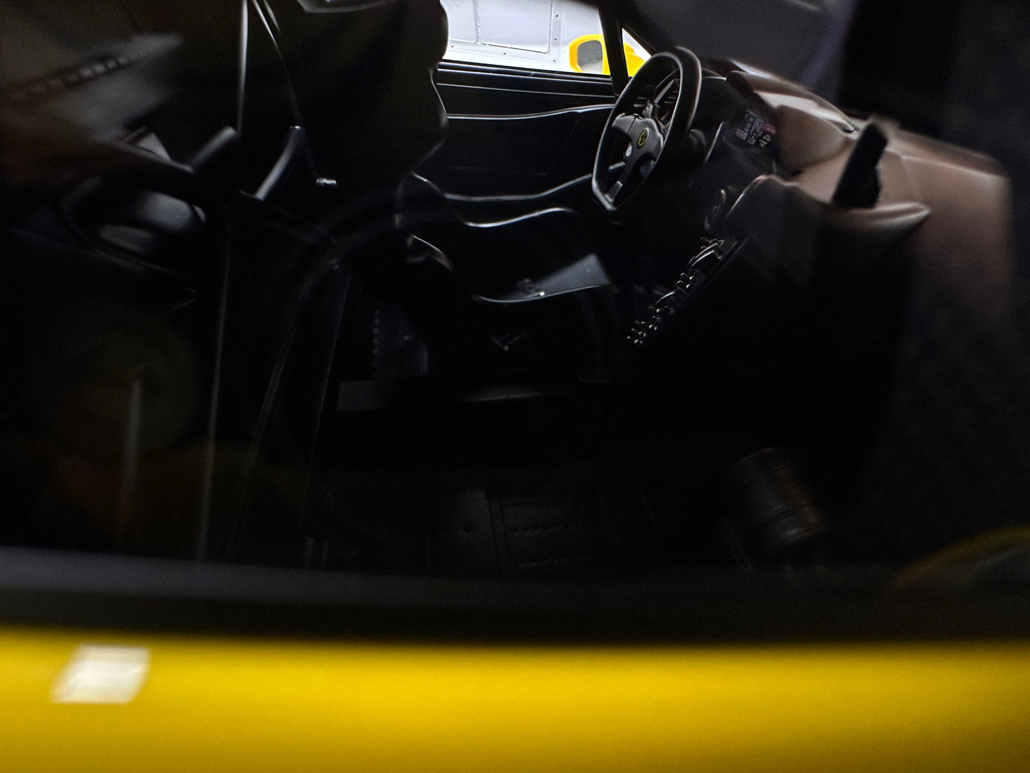 GH MODEL 1/18 Ferrari 488 Challenge Evo Standard Yellow GH020