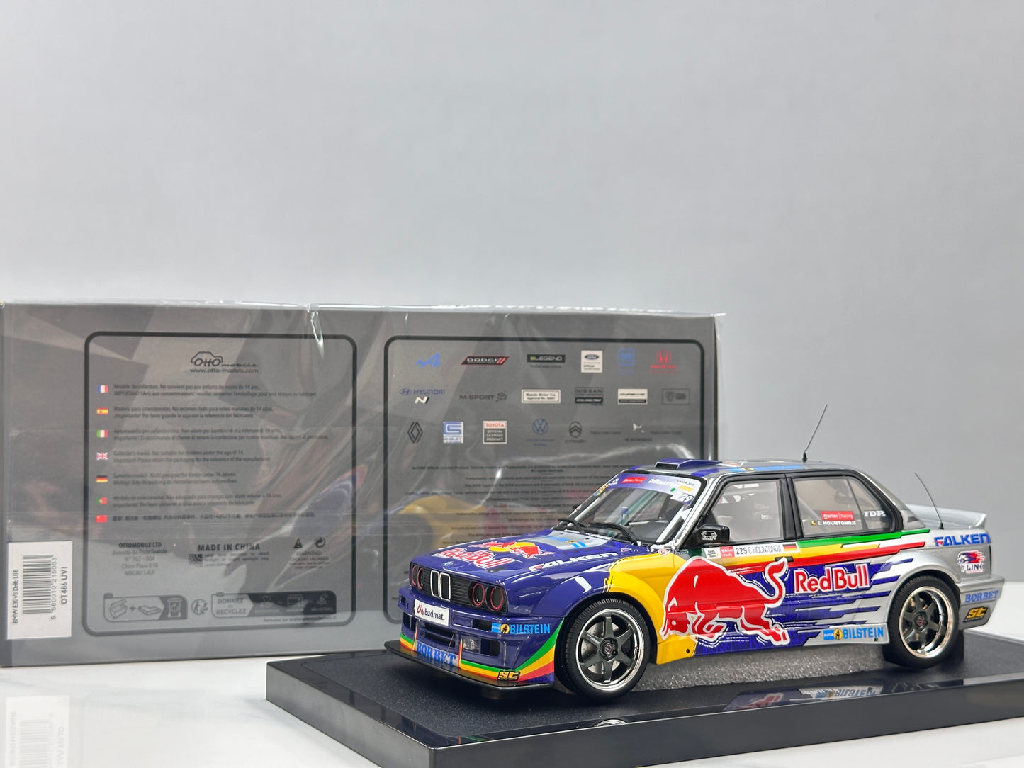 OTTO 1/18 BMW E30 V8 DRIFT Purple Livery OT486