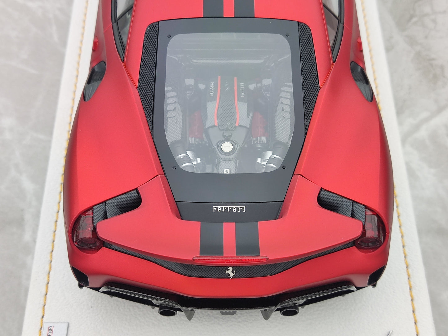 MR 1/18 Ferrari 488 PISTA Matte Orange FE025BN6