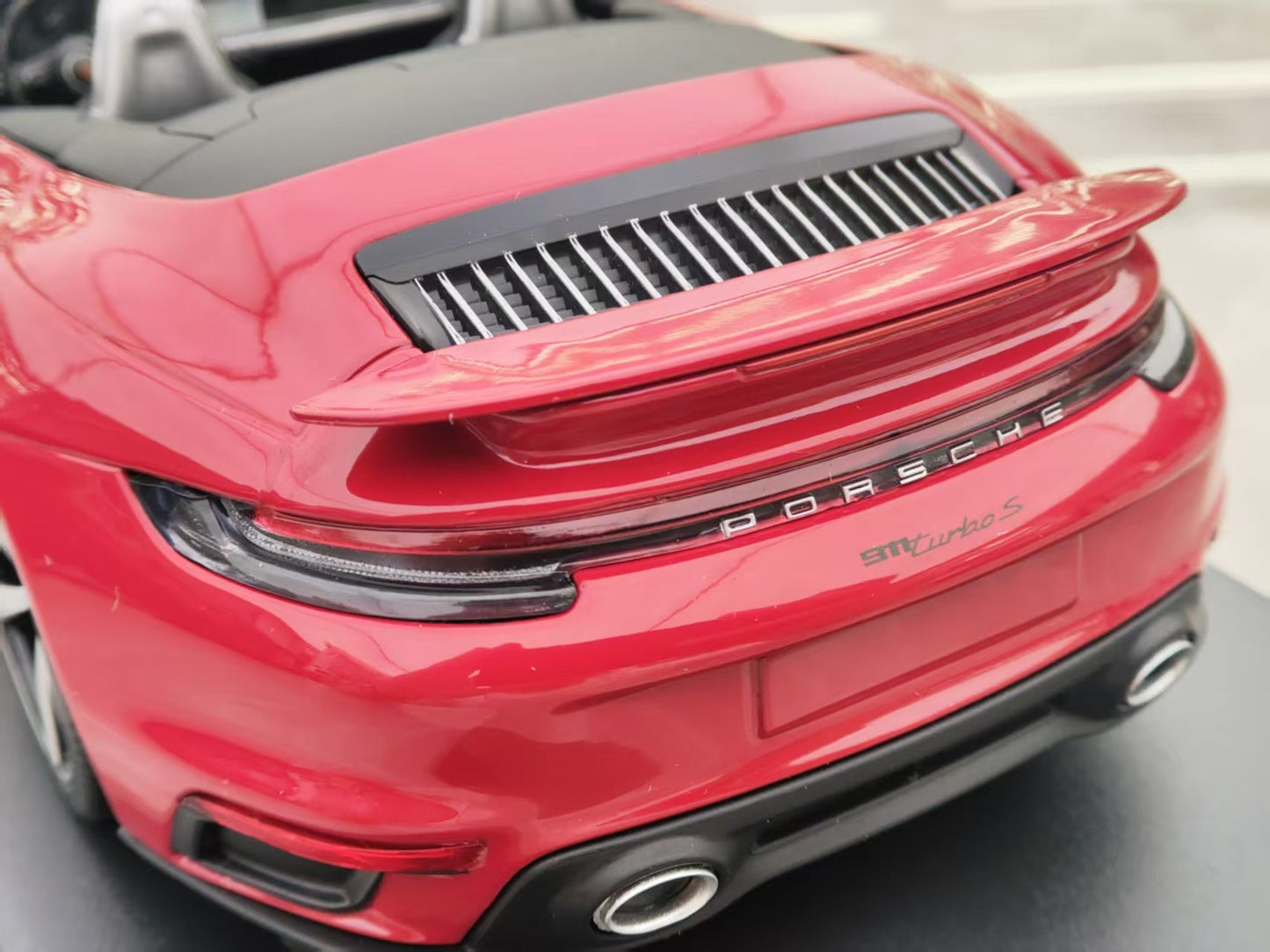 MINICHAMPS 1/18 Porsche 911 turbo convertible alloy car model 155069084
