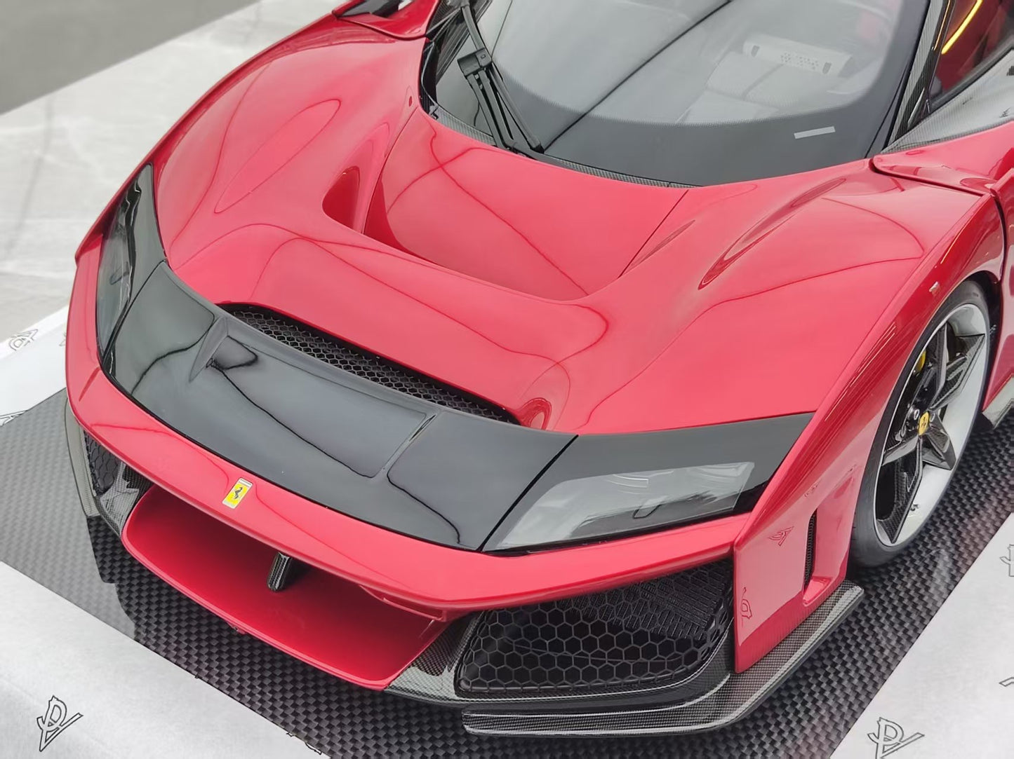 Amalgam 1/8 Ferrari F80 (2024) Red M6324-SC1-14