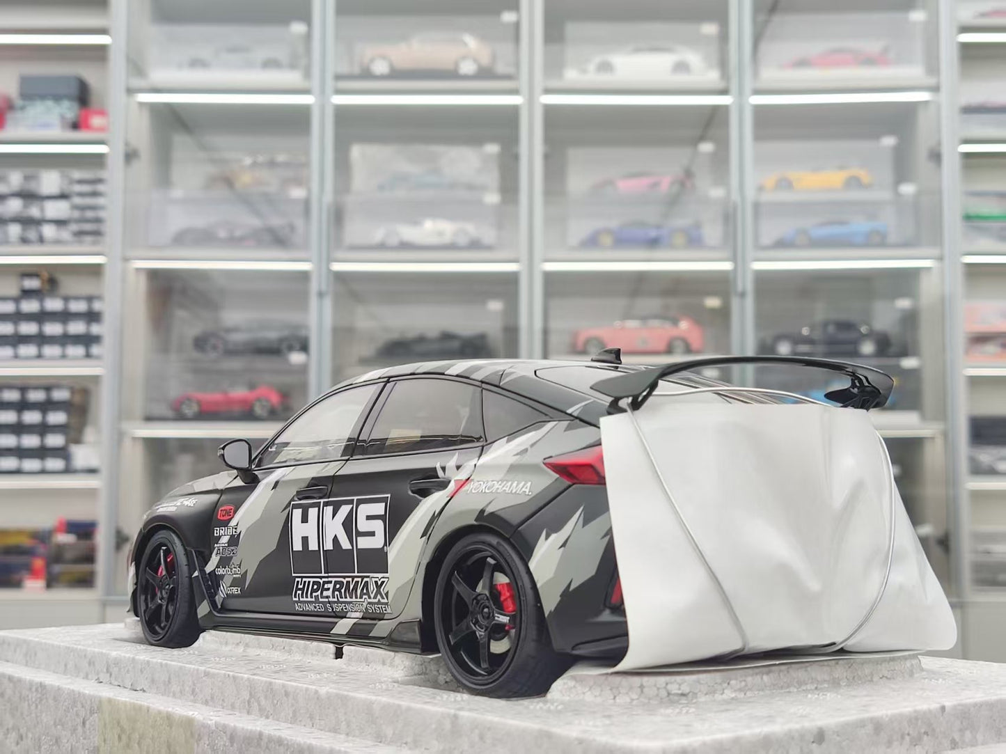 MOTORHELIX 1/18 Honda Civic Type R (FL5) HKS Livery Matte Black MH351