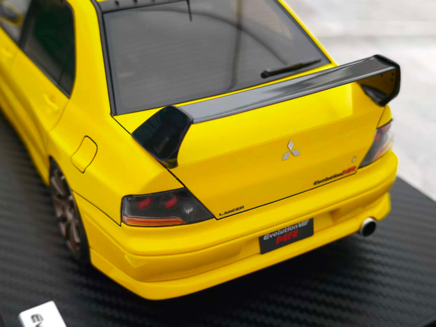 IG 1/18 Mitsubishi EVO MR Yellow IG3837