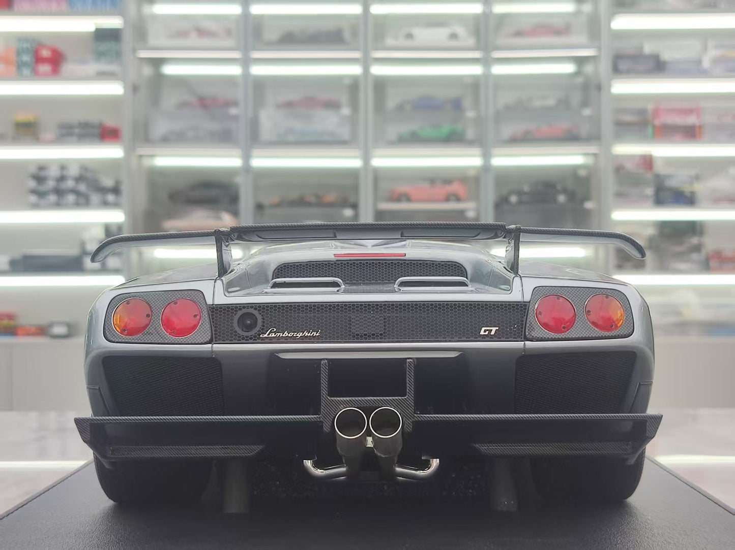 GL 1/12 Lamborghini Diablo GT Metallic Gray Model Car JS-GL006
