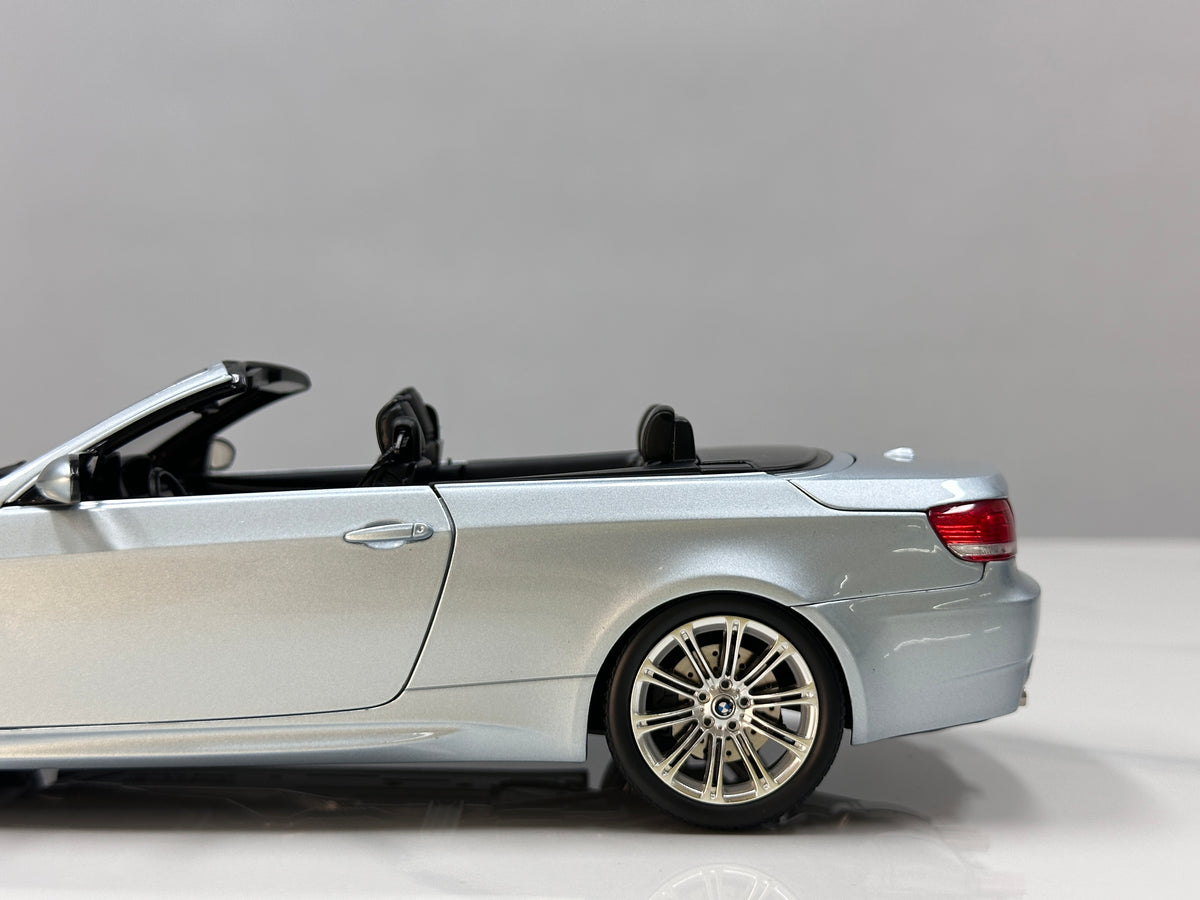 KYOSHO 1/18 BMW M3 Convertible (E93M) Silver 08738SS