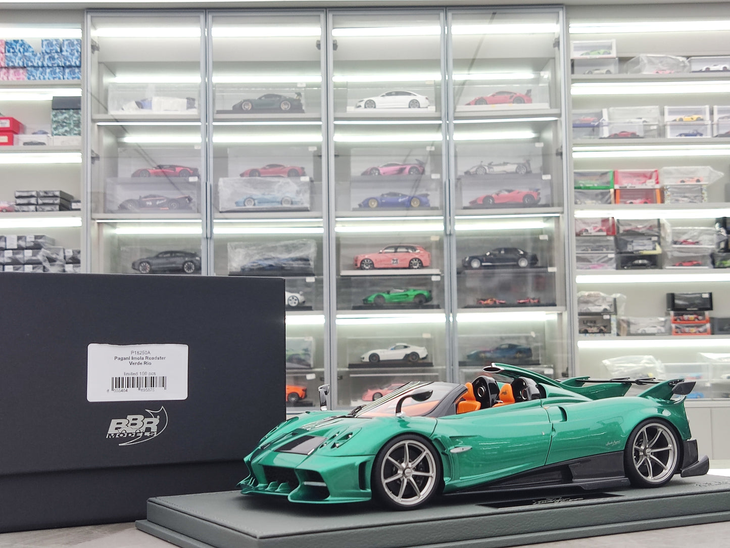 BBR 1/18 Pagani Imola ROADSTER Metallic Green P18250A