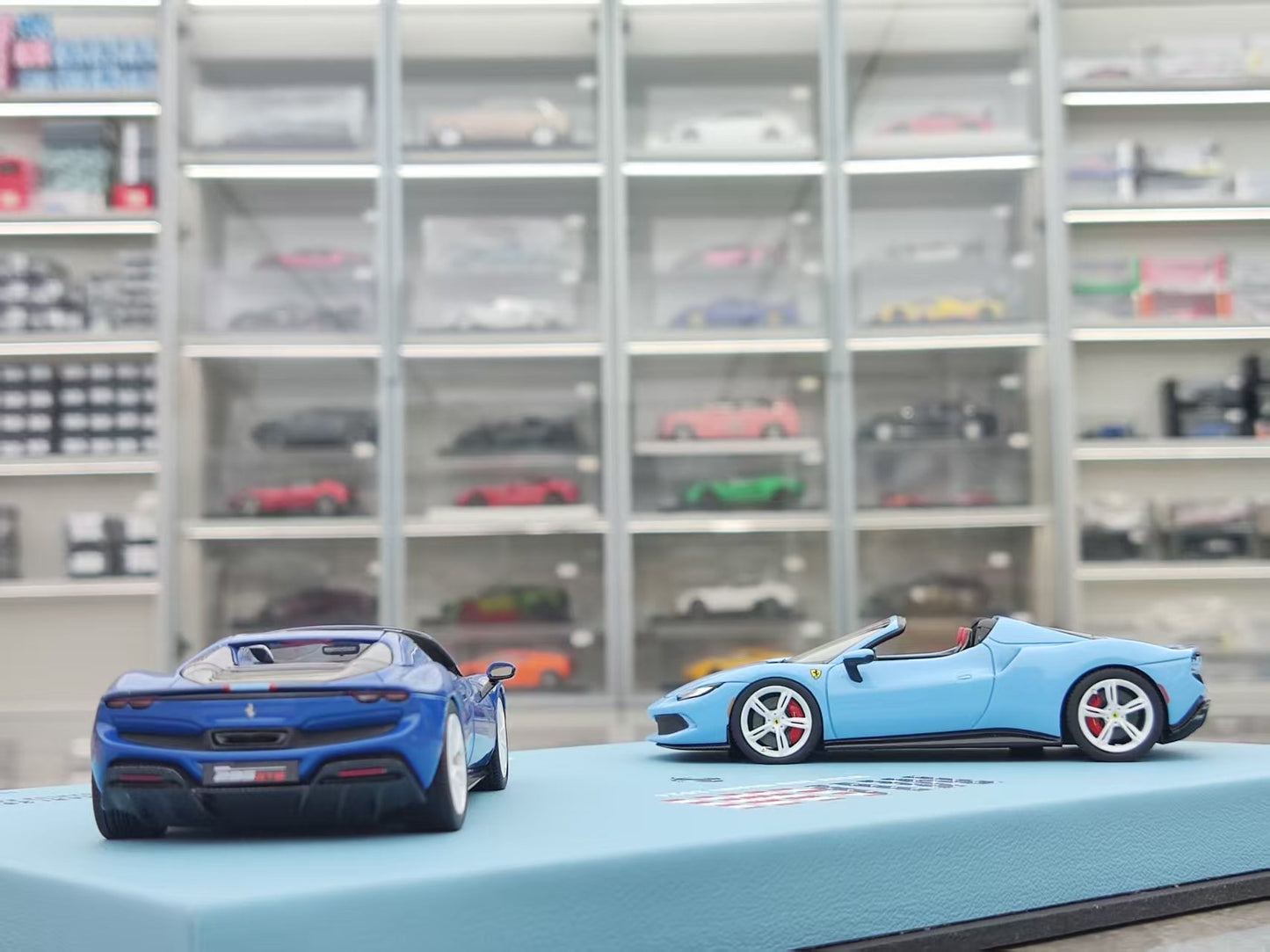 BBR 1/43 Ferrari 296 GTS Double Car Set Special Edition, Blue EMP112EX