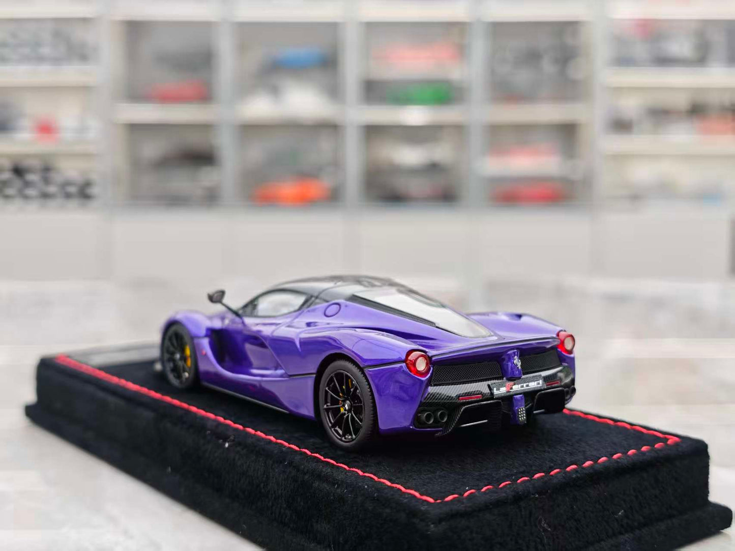 BBR 1/43 Ferrari LaFerrari Arabian Metallic Purple BBRC137DUCH