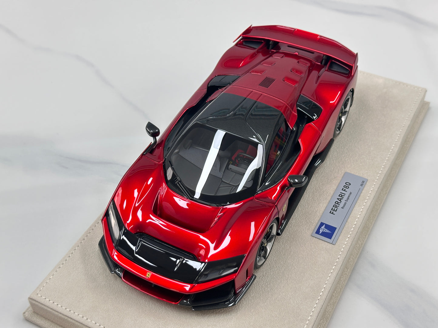 HERMES COLLECTION 1/18 Ferrari F80 – Metallic Red (HC019)