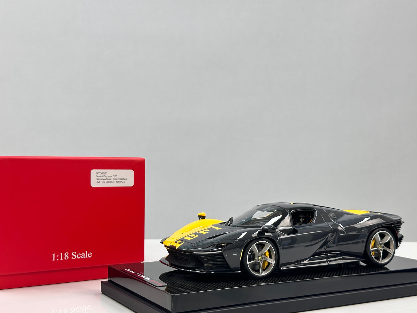 MR 1/18 Ferrari Icona Daytona SP3 Special Edition (599 Units) – Modena Yellow (FE036SE6)