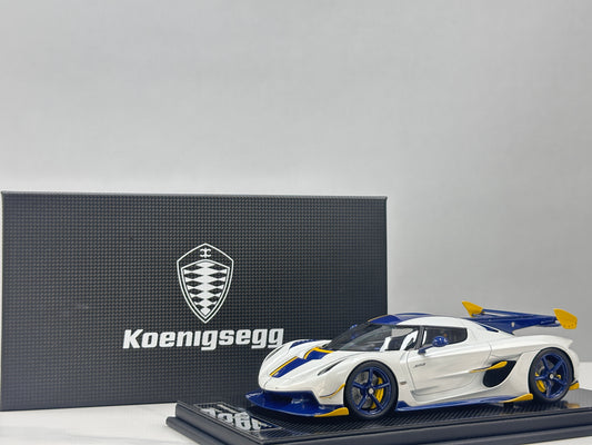 FrontiArt 1/18 Koenigsegg Jesko Blanco Perla FA200