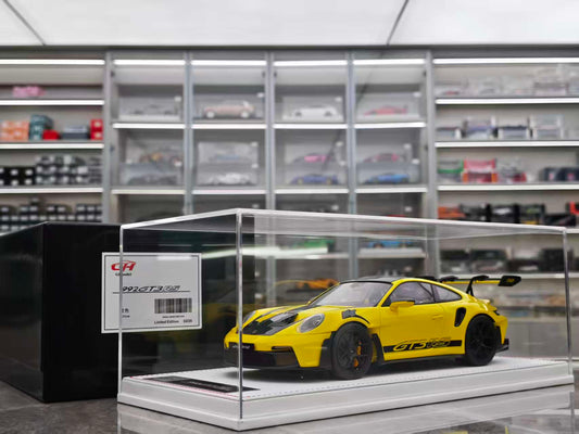 GH MODEL 1/18 Porsche 992 GT3RS Yellow GH011