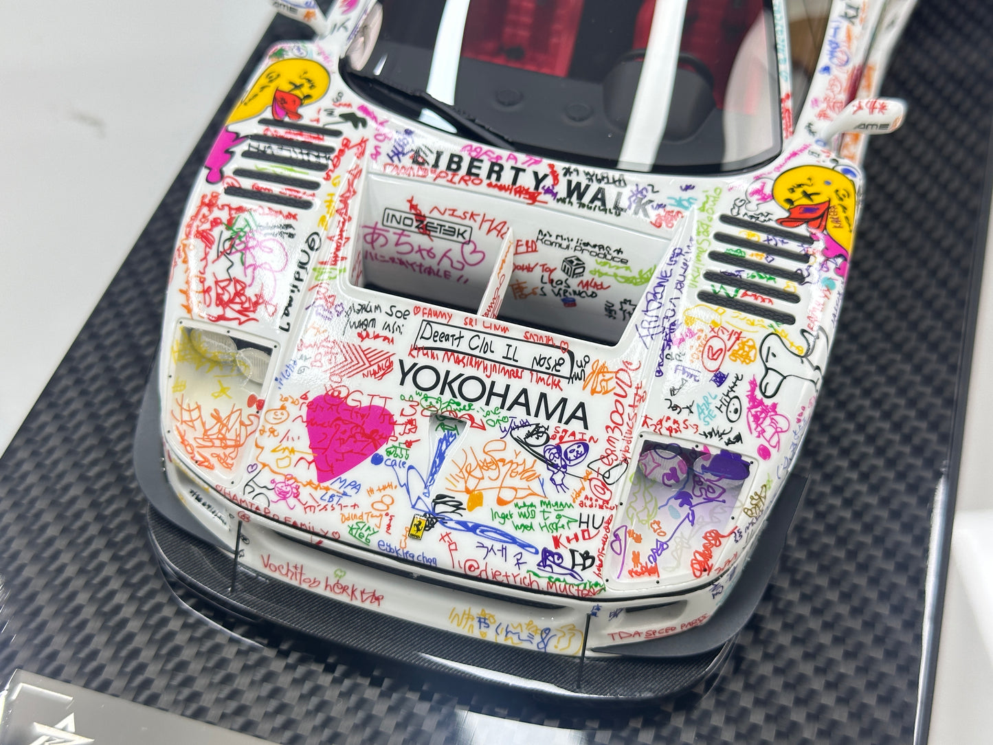 BBA MODEL 1/18 Ferrari F40 Widebody – Hand-Painted Graffiti Livery (BBA090)
