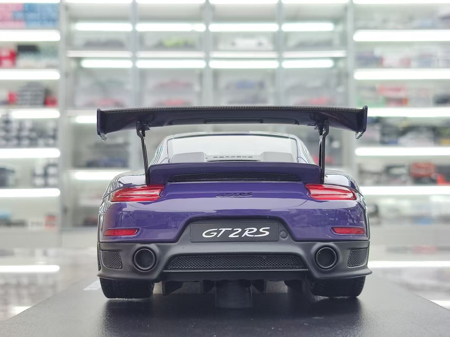 GT Spirit 1/18 Porsche 911 [991.2] GT2 RS ULTRAVIOLET Purple Model Decoration GT926