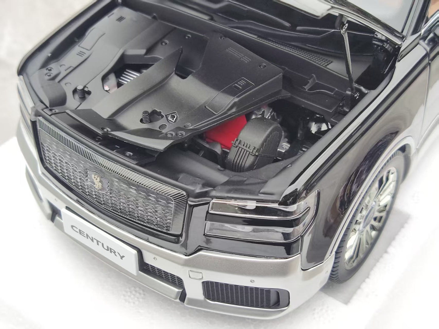 Almost Real 1/18 Toyota World Champion 2023 Phoenix Black & Silver Two-Tone Model 870220