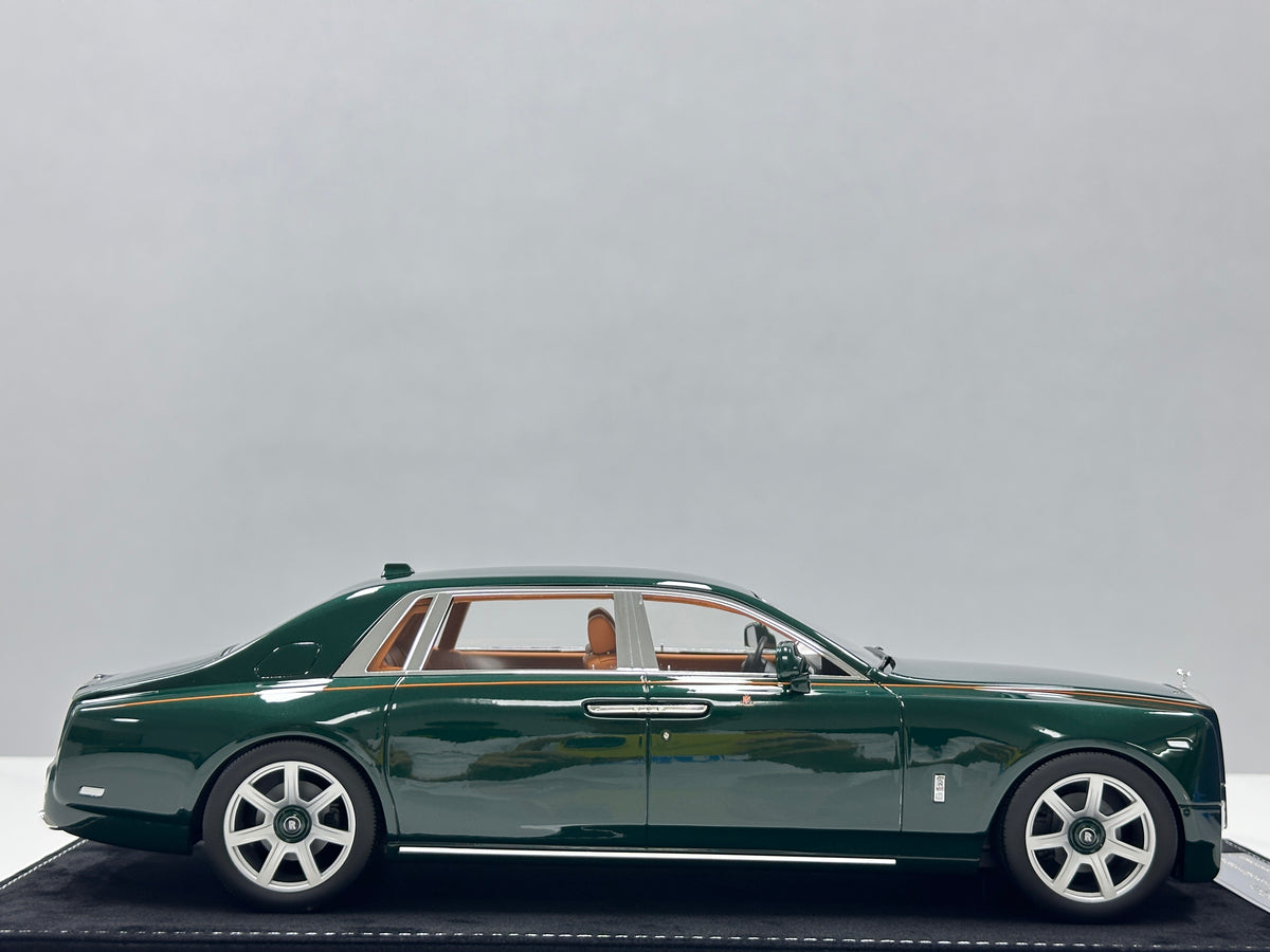 HH Model 1/18 Rolls-Royce Phantom Series II – Peninsula Green (HH734)