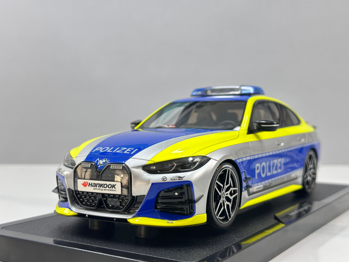 OTTO 1/18 BMW AC SCHNITZER ACS4 POLIZEI 2022 Blue Silver Livery OT1205