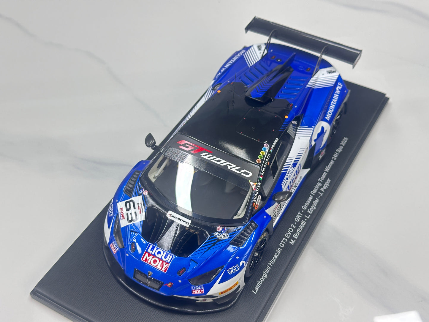 Spark 1/18 Lamborghini Huracan GT3 EVO 2 2025 Spa-Francorchamps Victory No. 63, Blue Livery, 18SPA2025