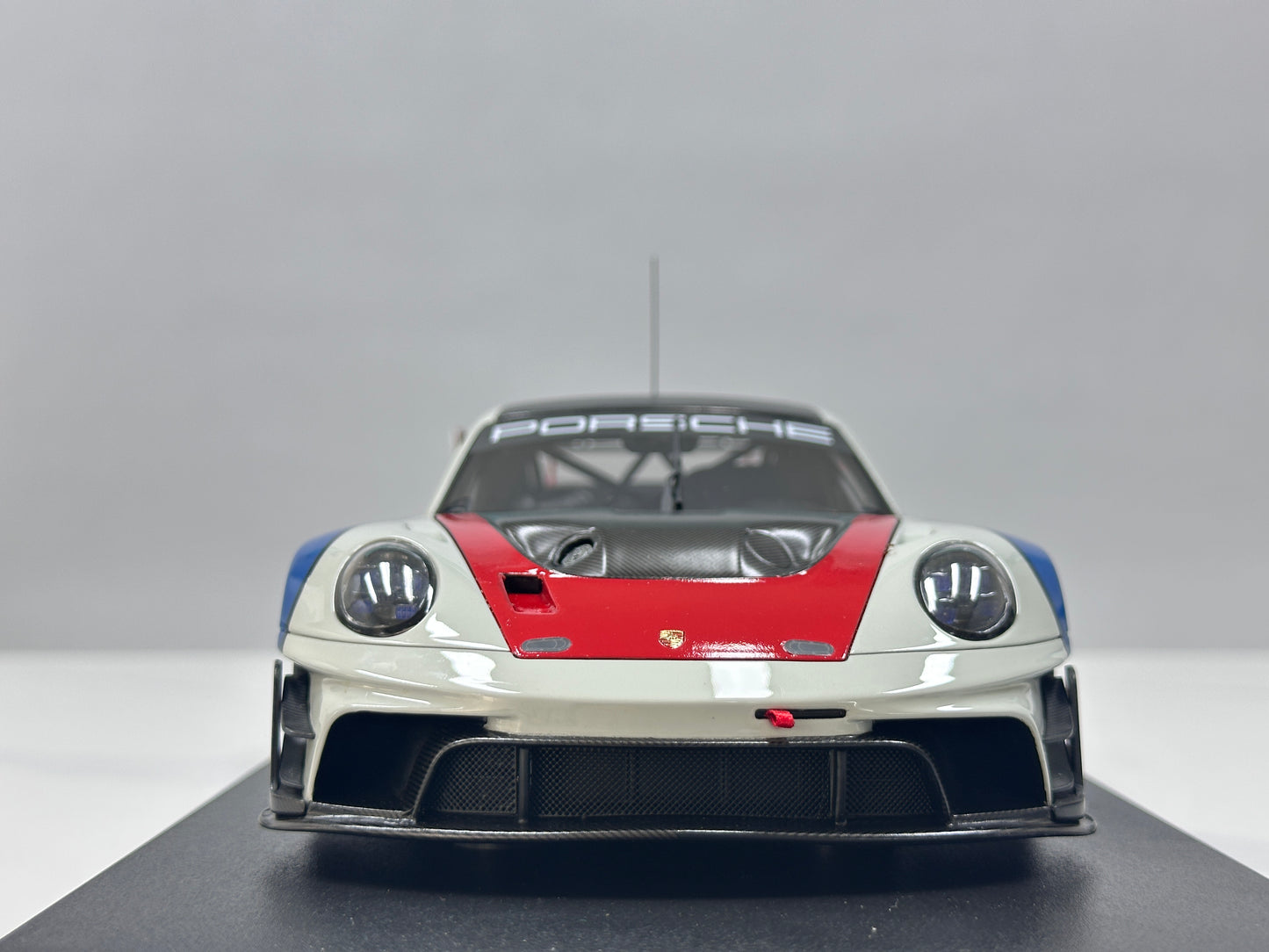 GT Spirit 1/18 Porsche 911 (992) GT3 R Rennsport White/Red Livery GT495