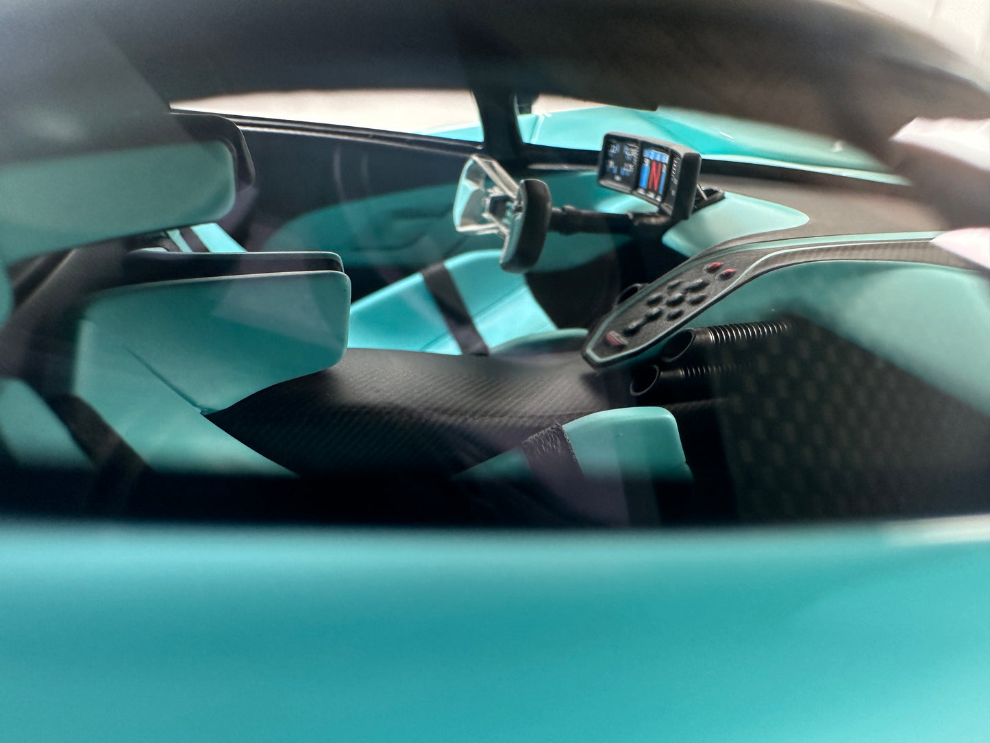 HH Model 1/18 Bugatti Bolide Tiffany Ultimate HH601