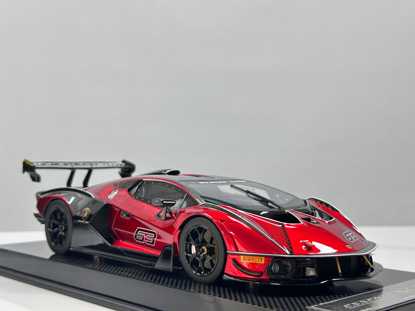 Custom Edition 1/18 Lamborghini Essenza SCV12 Mars Red CE014