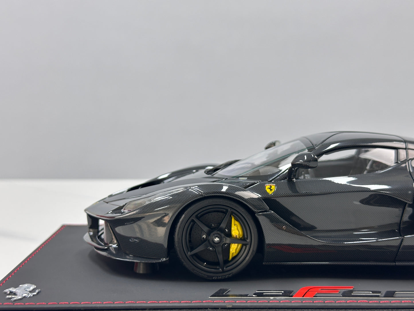 BBR 1/18 Ferrari LaFerrari Alloy Alloy Full Opening Leather Sole Black Knight BBR182244