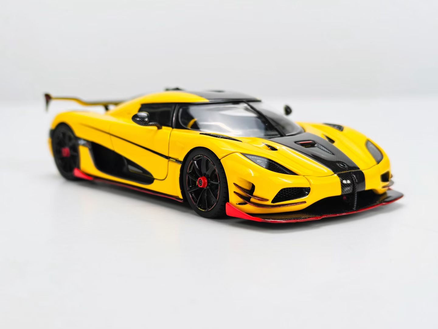 Frontiart 1/43 Koenigsegg Agera RS ML in Rock Yellow