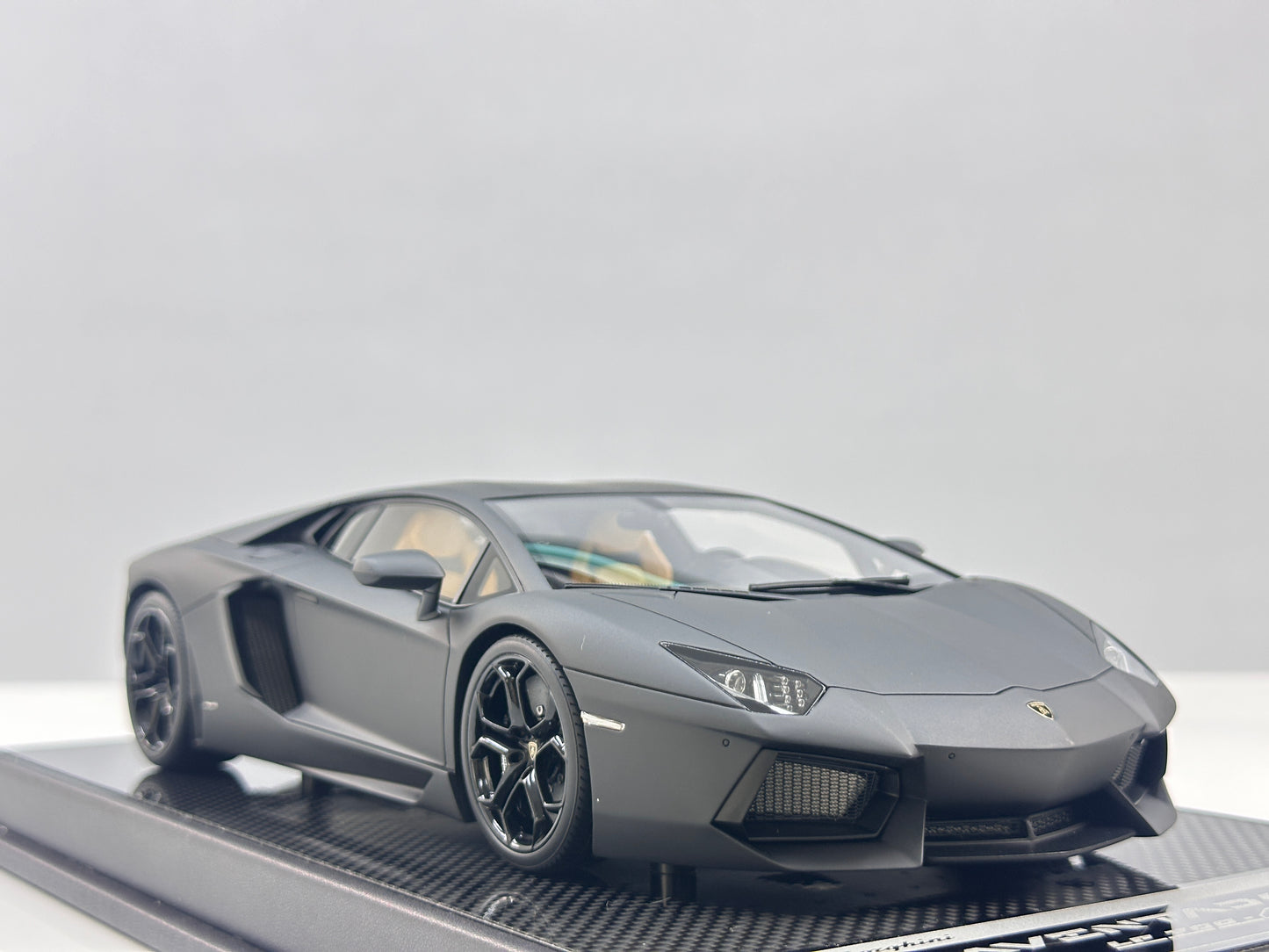 VMB 1/18 Lamborghini Aventador LP700-4 Matte Black VMB066